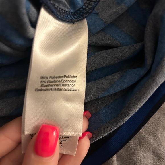 DKNY sleeveless striped top size XL - Picture 2 of 3